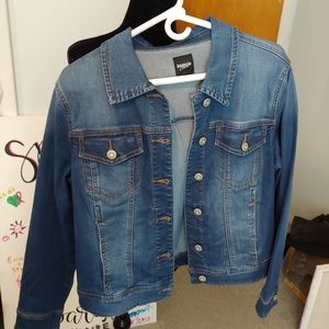 Brand new stretchy denim jacket